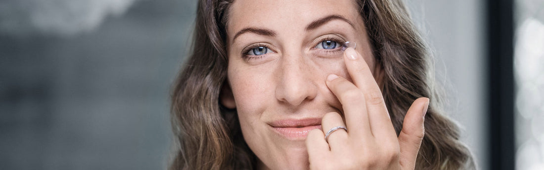 ¿Cómo ponerse las lentillas? 10 trucos que necesitas conocer