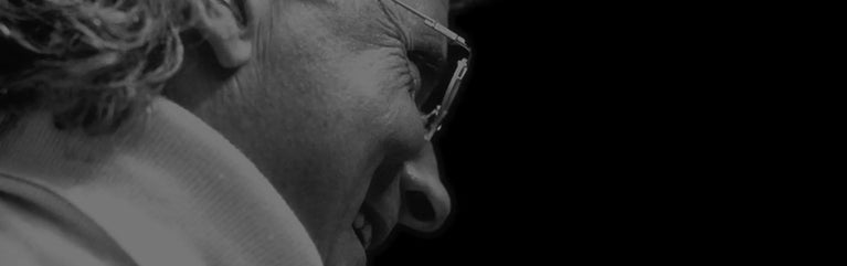 Cari Zalloni: El genio detrás de las icónicas gafas Cazal