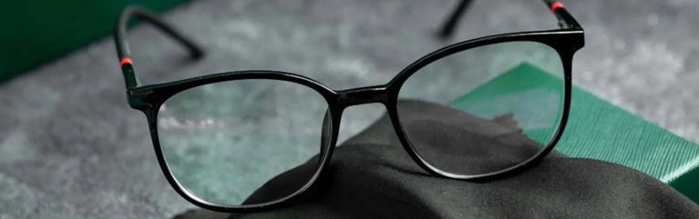 ¿Se pueden pulir los cristales de las gafas graduadas?