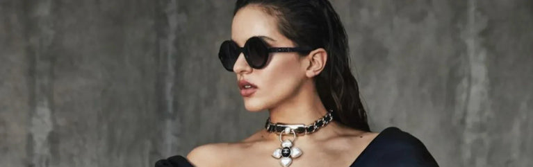 Rosalía y la Elegancia de sus Gafas de Sol Oversize