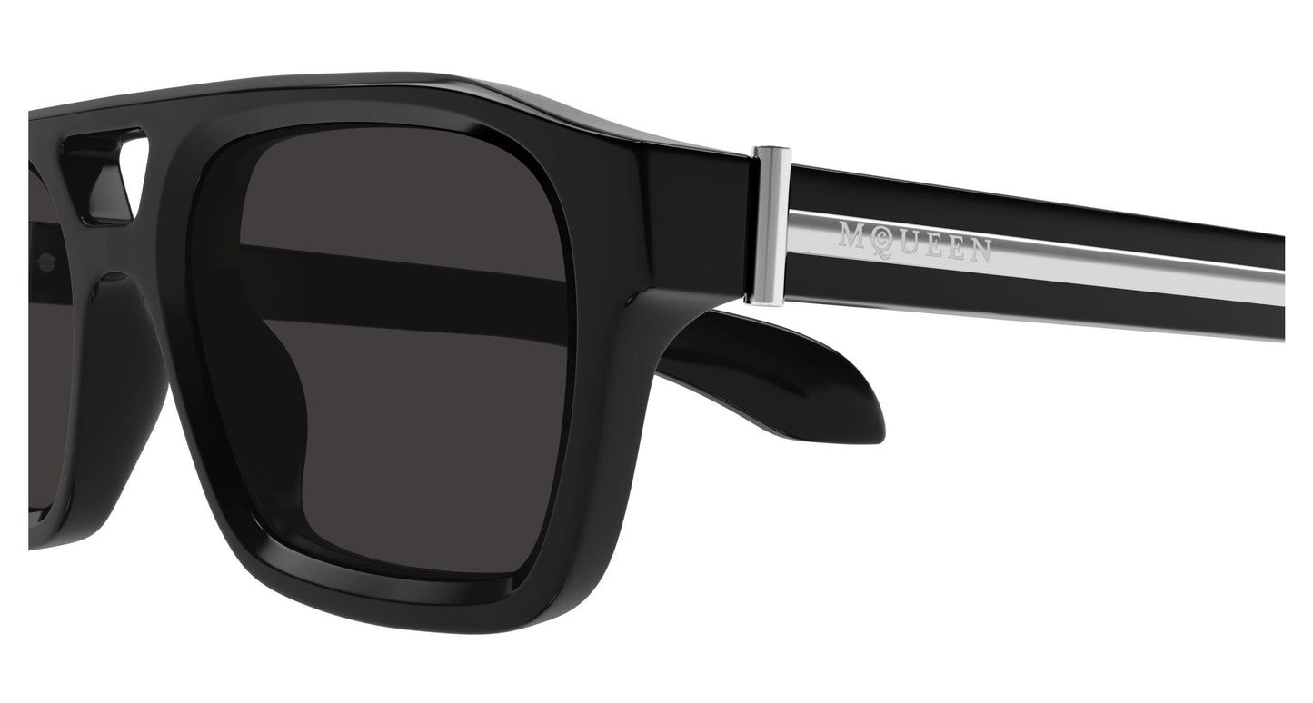 Alexander McQueen AM0505S 001 52