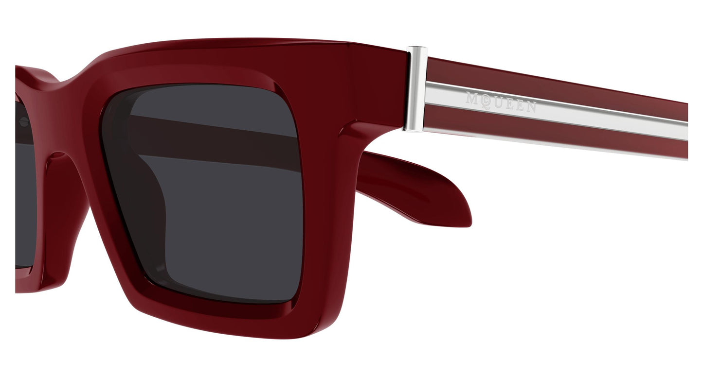 Alexander McQueen AM0506S 005 50