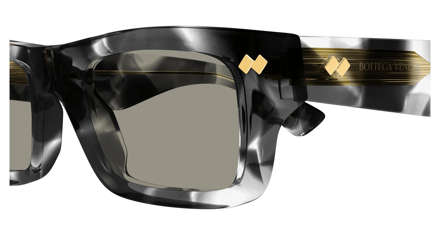 Bottega Veneta BV1351S 002 50