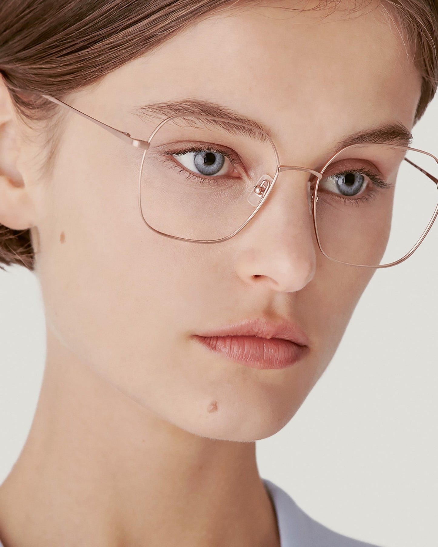 GigiStudios AVERY 6 55