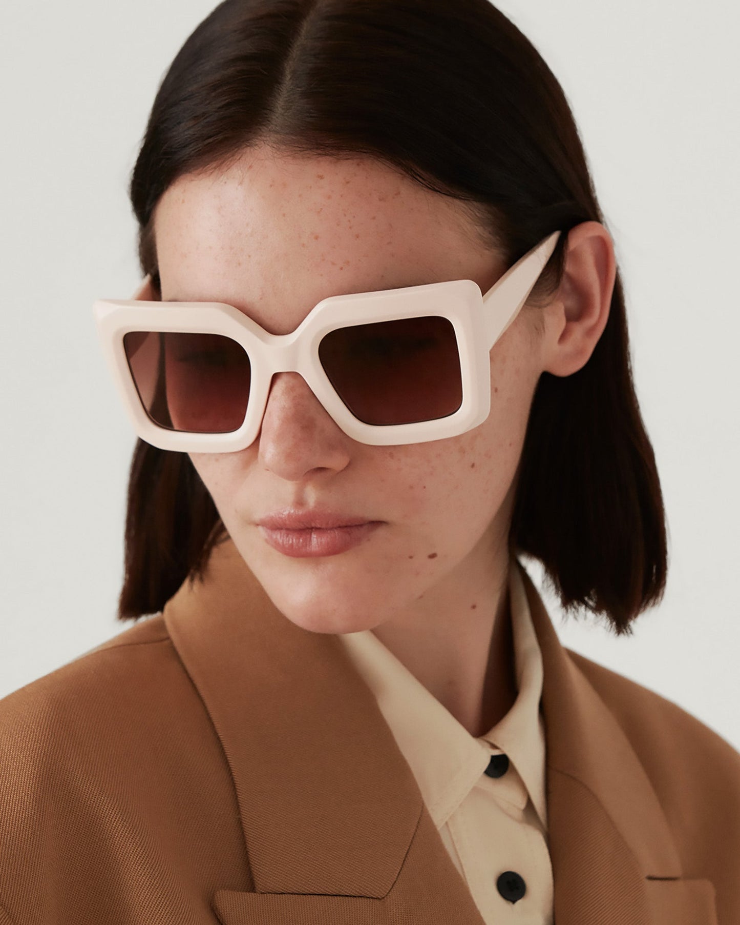 GigiStudios LEANDRA 8 51