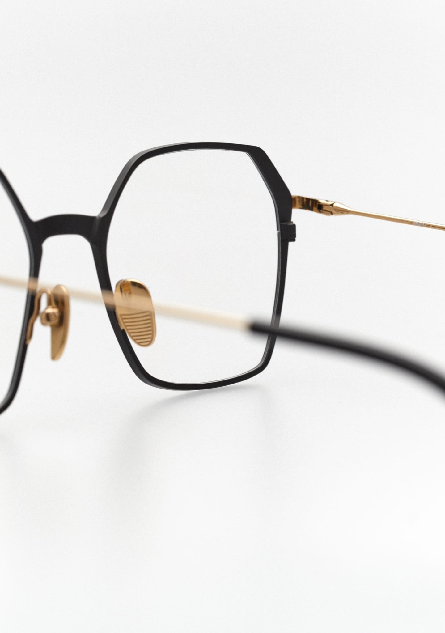 Kaleos Blixen Titanio 1 52