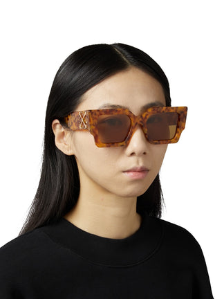 Off White Catalina 6D62 55