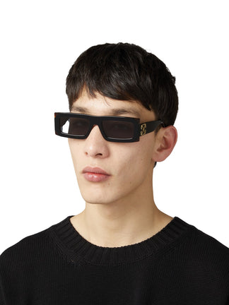 Off White Laurel 1007 54