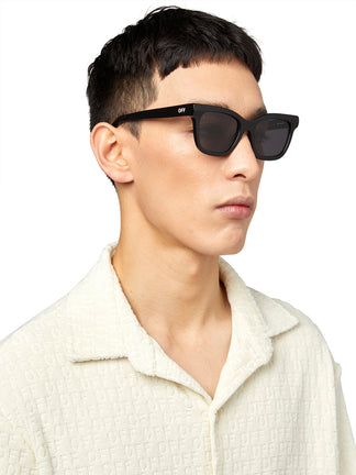 Off White Lincoln 1007 52