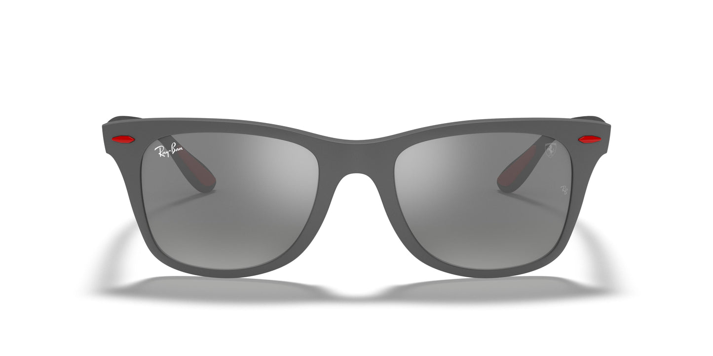 Ray-Ban RB4195M SCUDERIA FERRARI COLLECTION F6056G 52