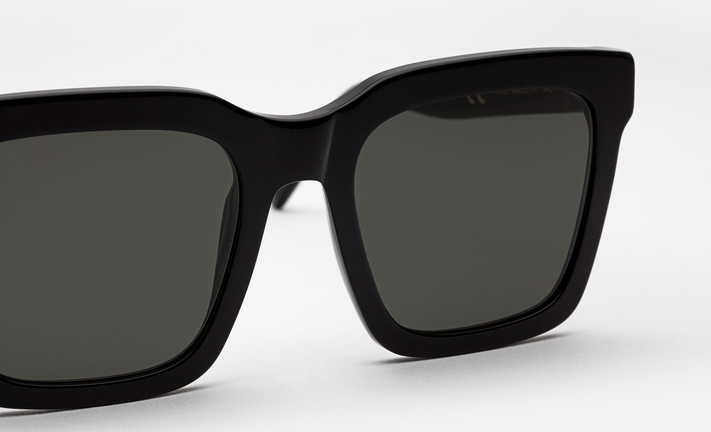 Retrosuperfuture AALTO BLACK UR1 54