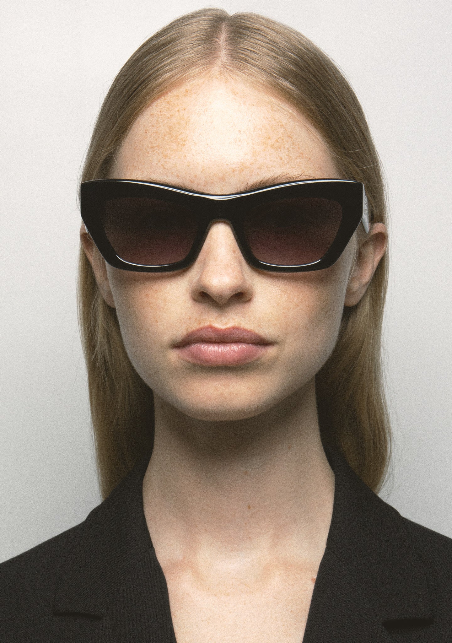 Kaleos Lyonne A017801 53