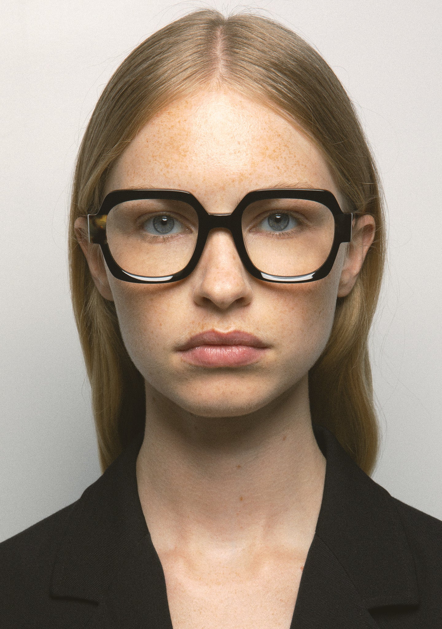 Kaleos Margot A015401 52