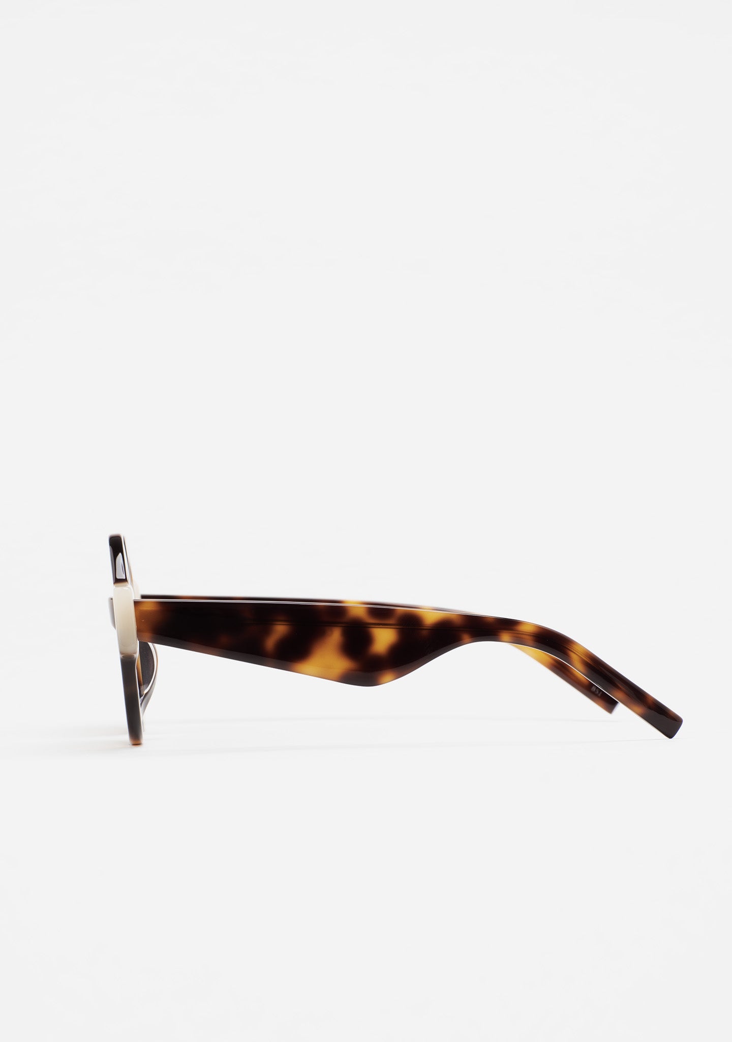 Kaleos Swiney A017304 46