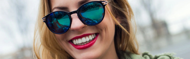 3 Looks a la moda con gafas + modelos en tendencia 2024