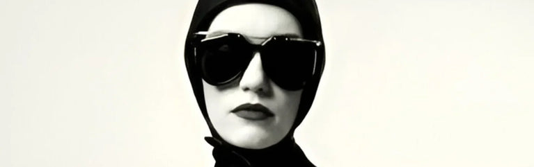 Yves Saint Laurent: Historia del diseñador con más influencia en las gafas para mujer