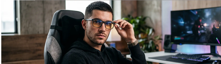 ¿Se te cansan los ojos después de jugar un rato? Todo sobre las gafas para gamers