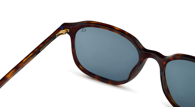 ETNIA BARCELONA MONT RAS SUN HV 53