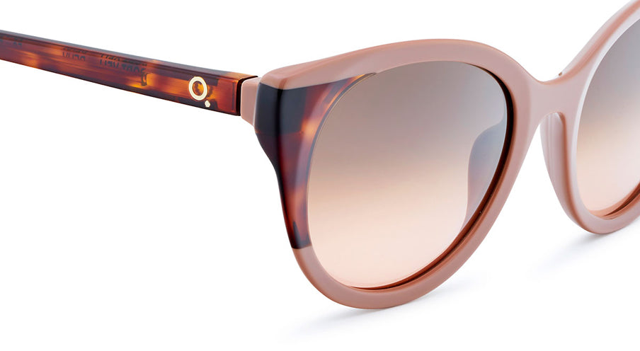 ETNIA BARCELONA PORT VELL BEHV 53