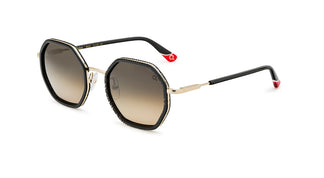 ETNIA BARCELONA FARAH BKGD 51