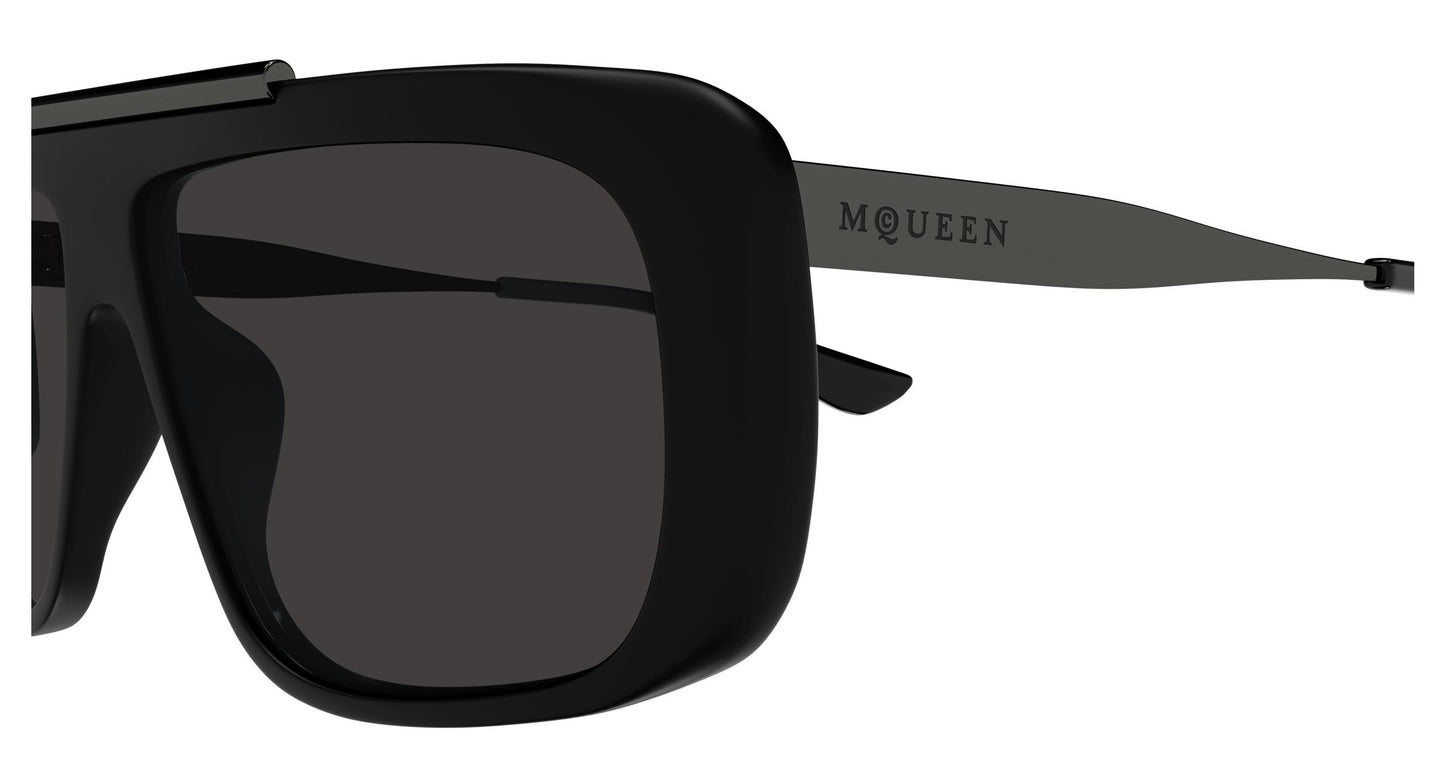 Alexander McQueen AM0492S 002 60
