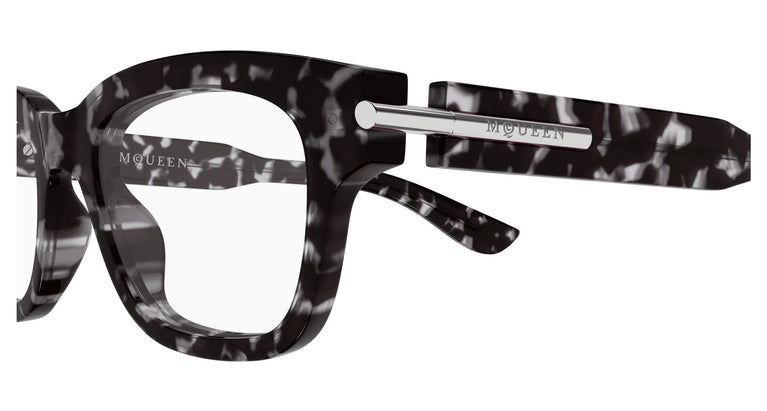 Alexander McQueen AM0497O 002 50