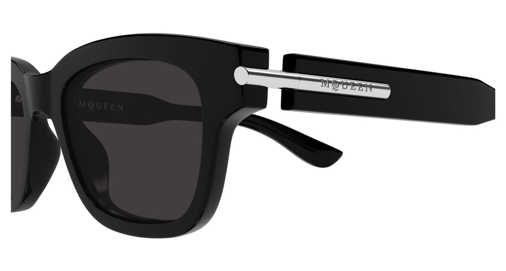 Alexander McQueen AM0497S 001 51