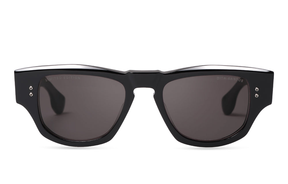 DITA BANTOS 01 51