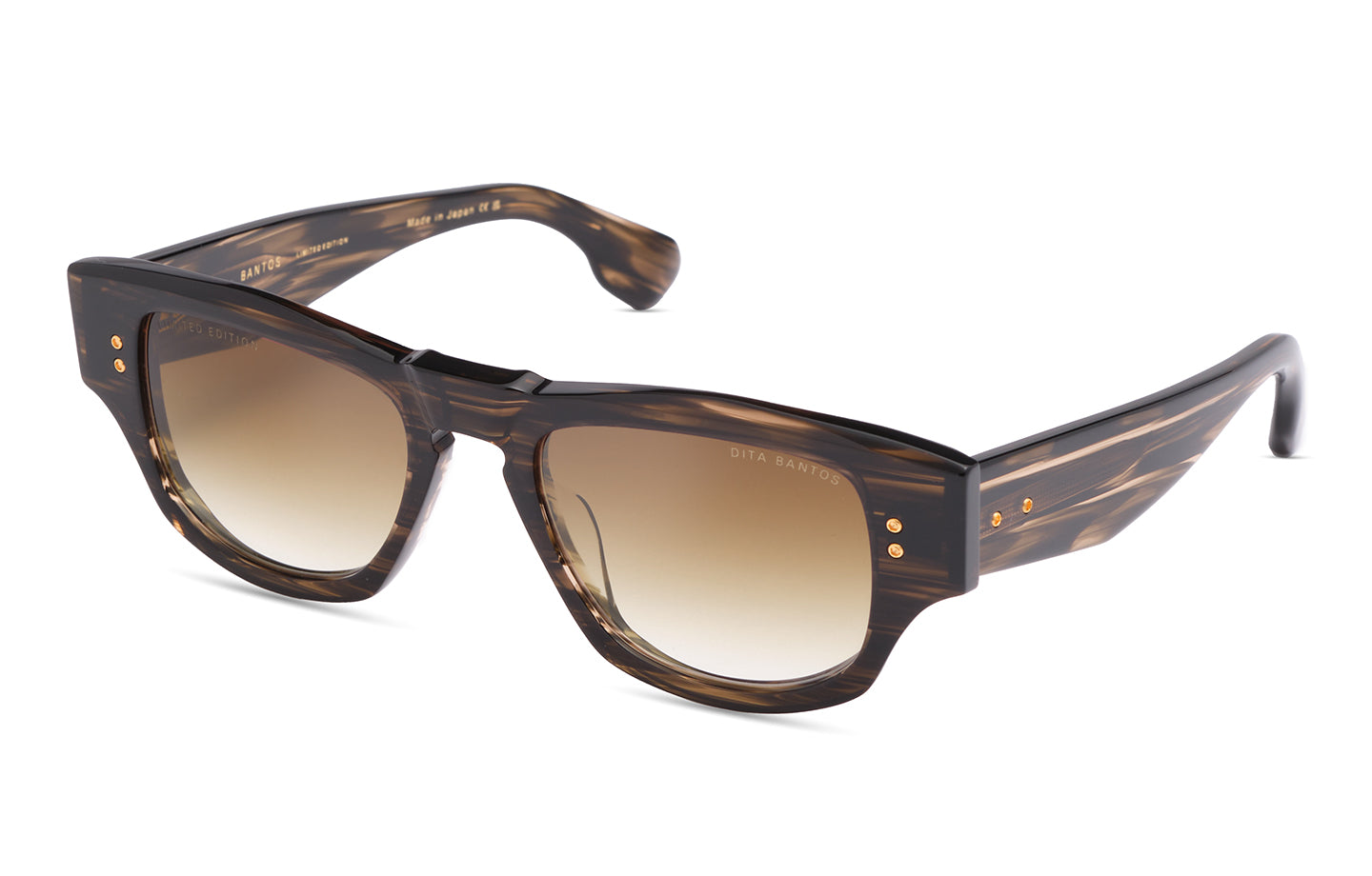 DITA BANTOS 02 51