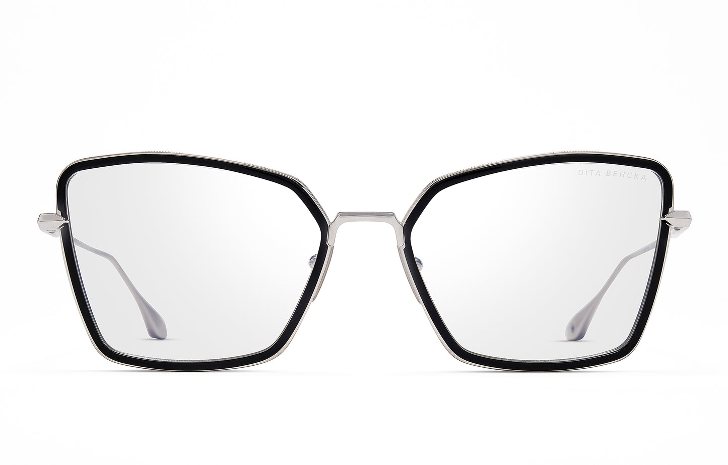 DITA BEHCKA 03 55