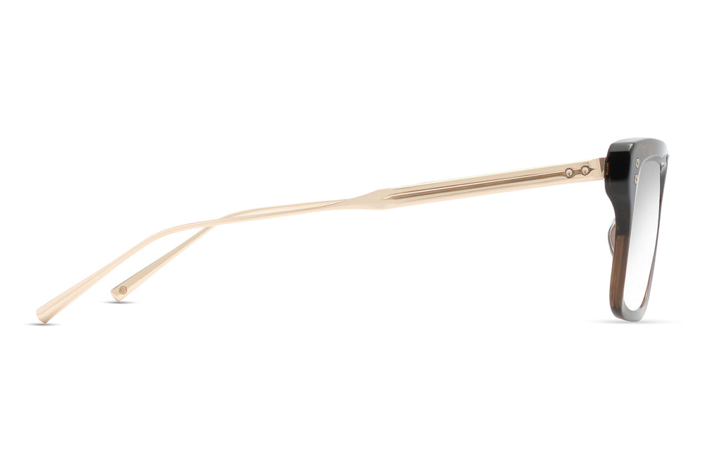 DITA LATARO 02 53