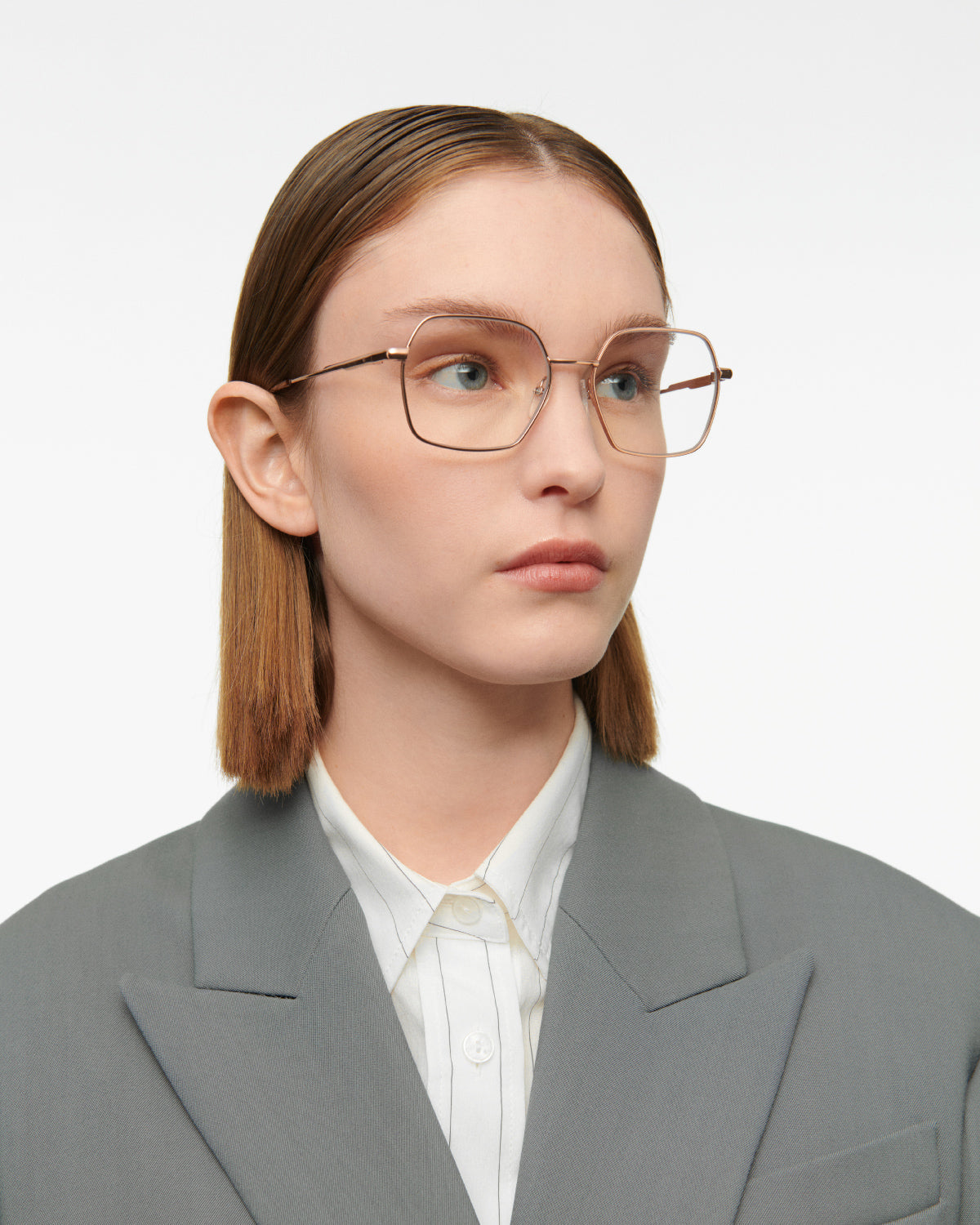 GigiStudios DARCY 06O 53