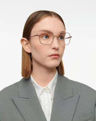 GigiStudios DARCY 06O 53