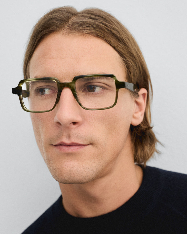 GigiStudios DORIAN 32 49