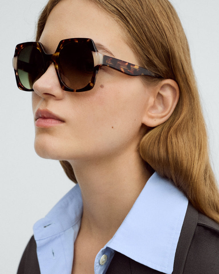 GigiStudios ENA 21 50