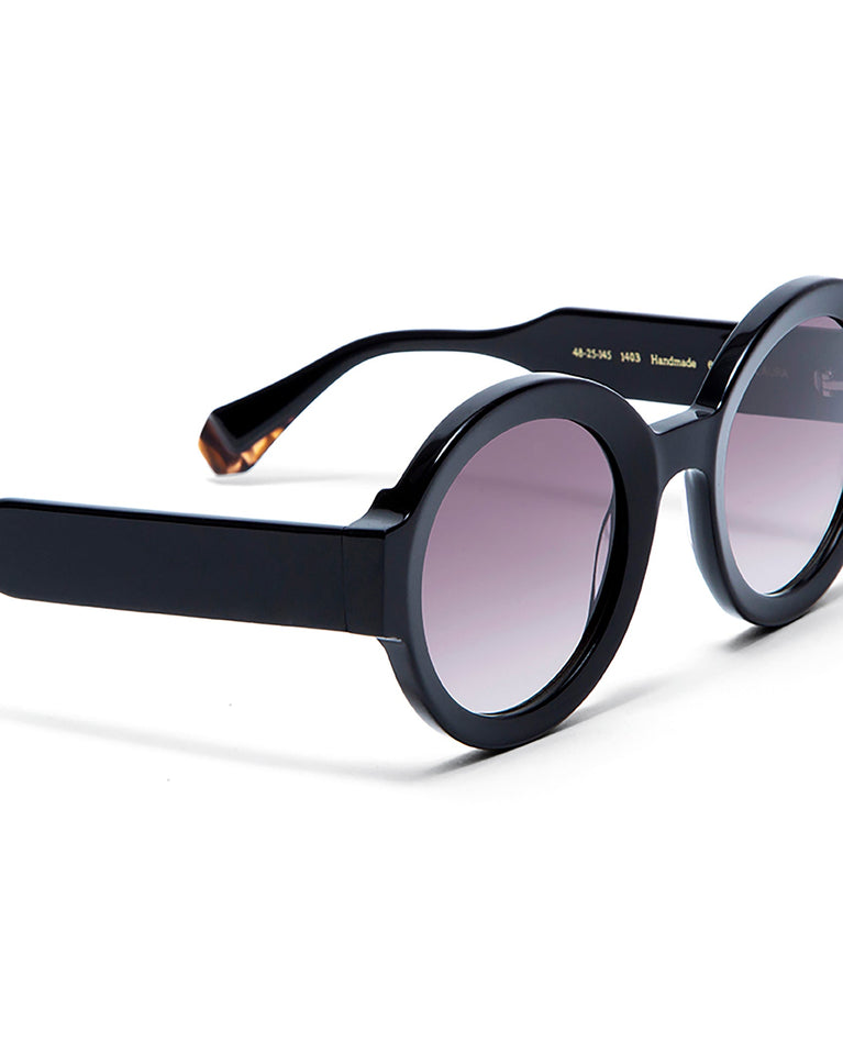 GigiStudios LAURA 1 48