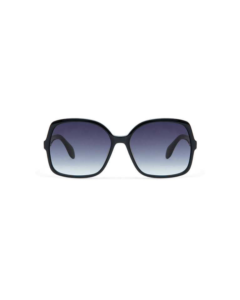 GigiStudios MAEN 11 57