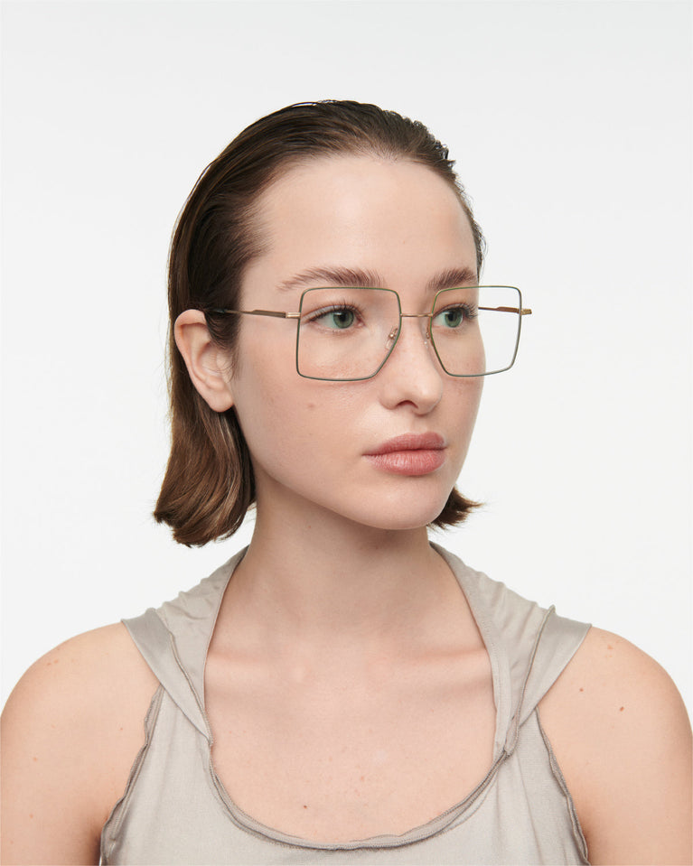 GigiStudios MARIGOLD 07O 54