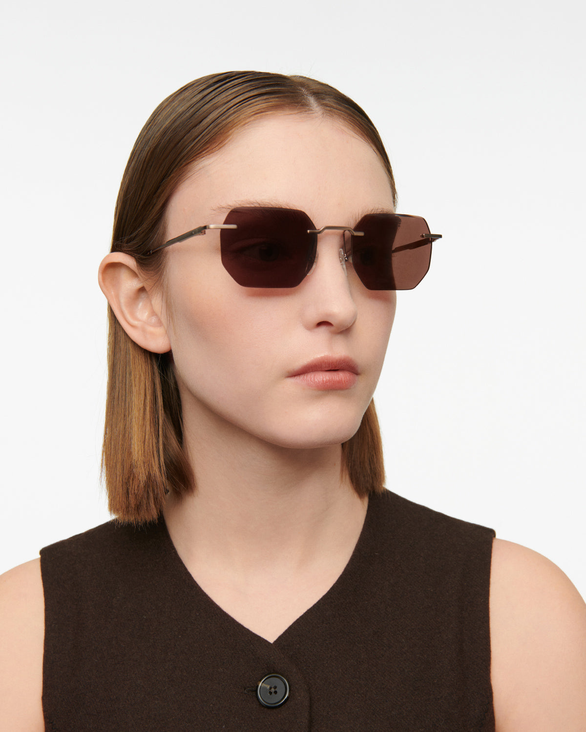 GigiStudios MEVAK 05S 52