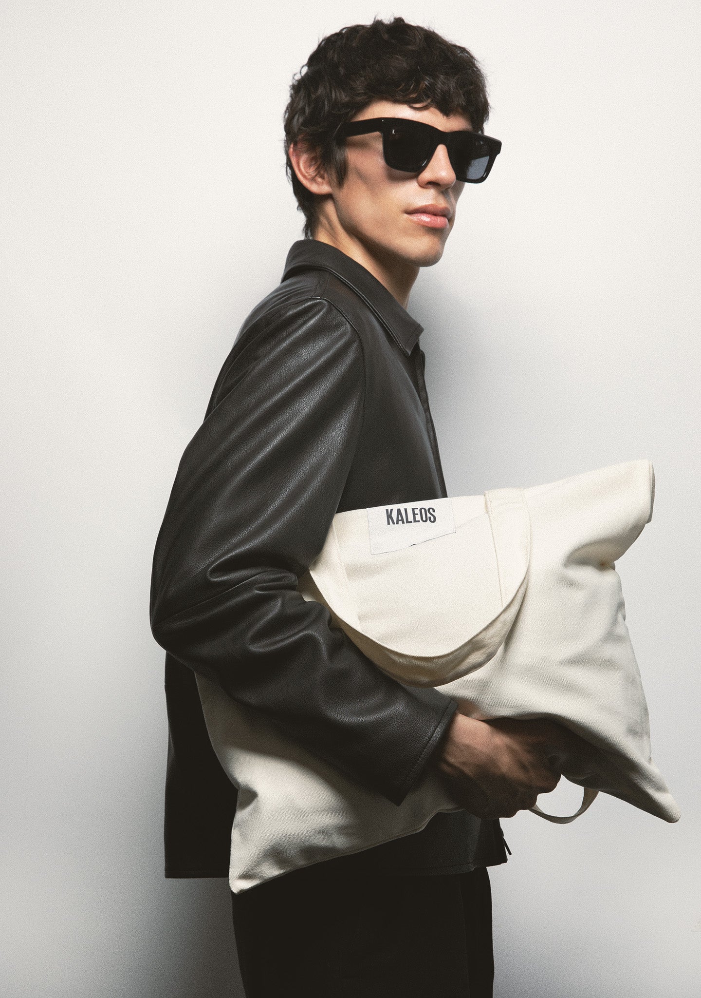 Kaleos Alvarez M 4 55