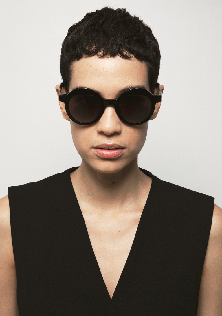 Kaleos Pollitt 24 47