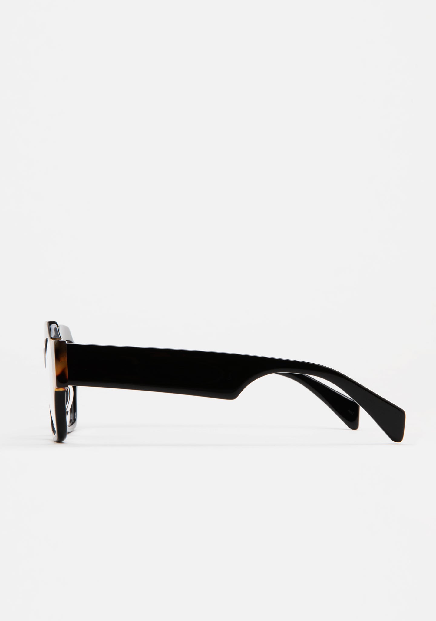 Kaleos Reggiani 11 51