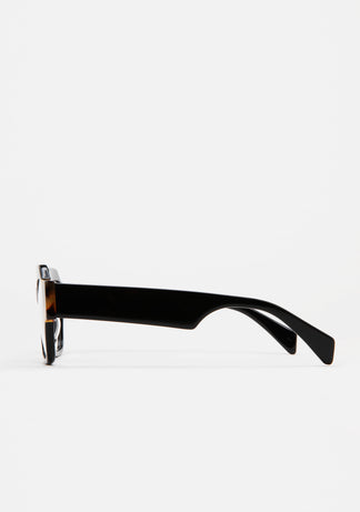 Kaleos Reggiani 11 51