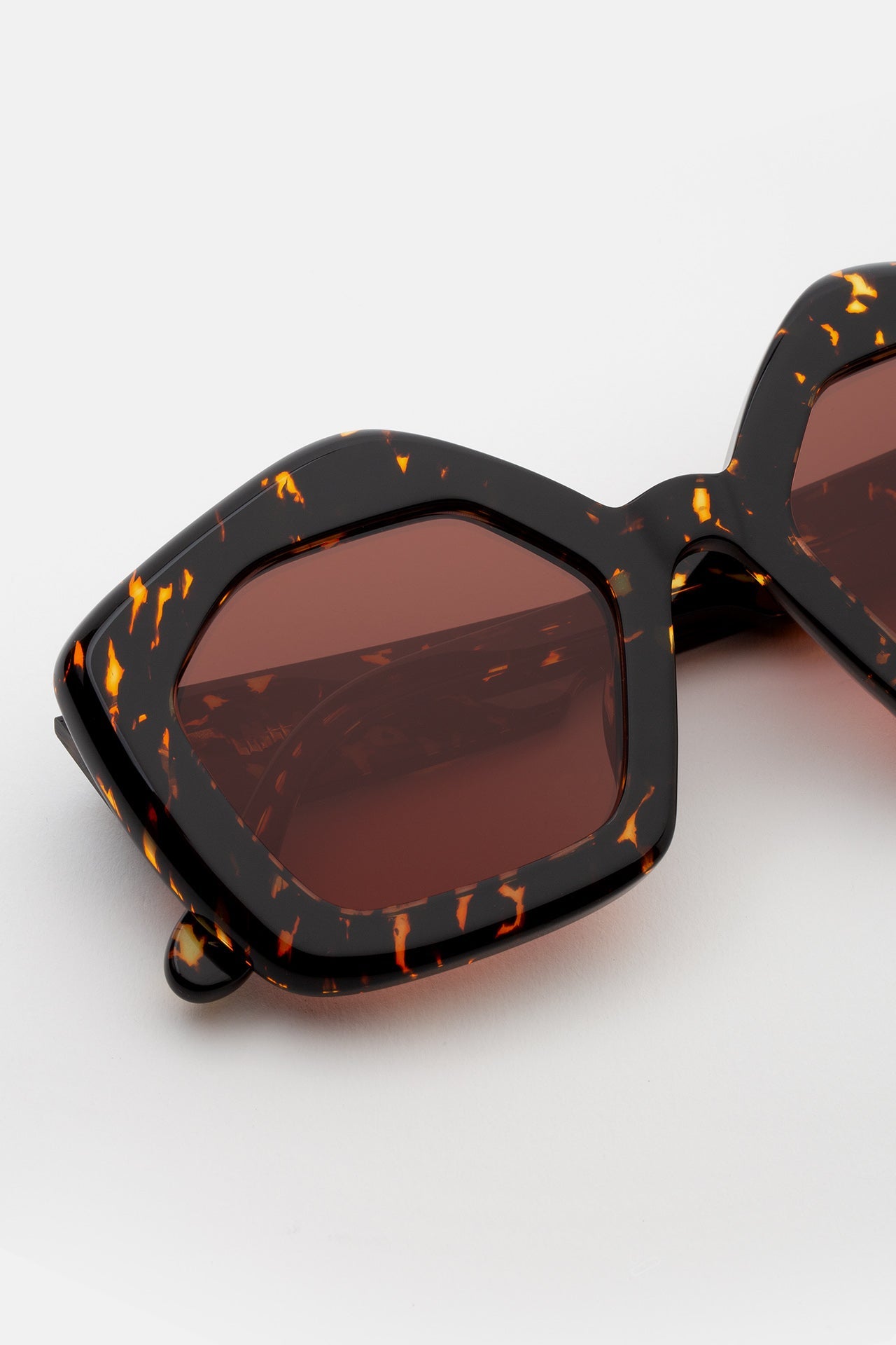 Marni Laughing Waters Havana Rossa MHL 51