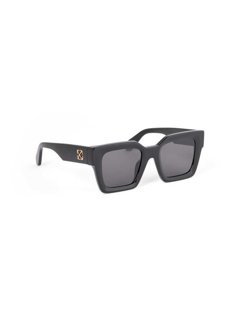 Off White Jackson 1007 50