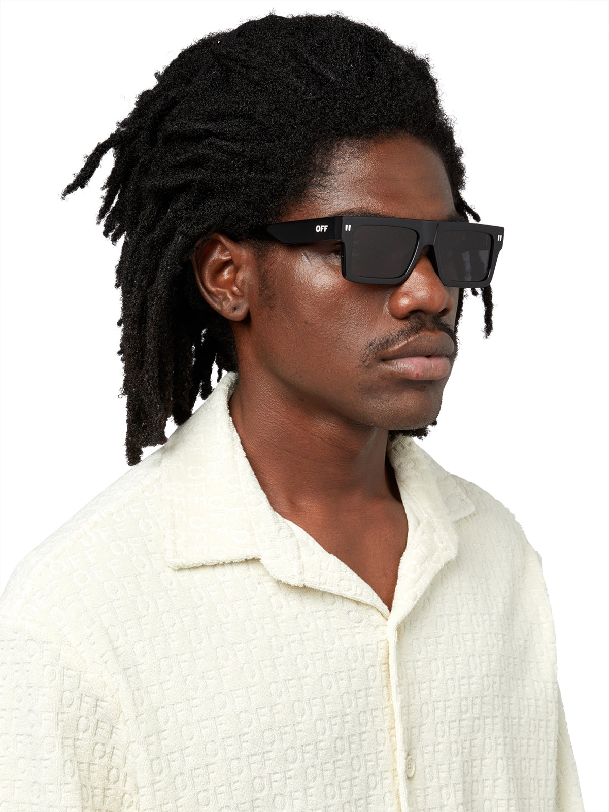Off White Chandler 1007 55