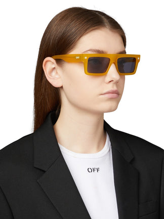 Off White Chandler 1807 55