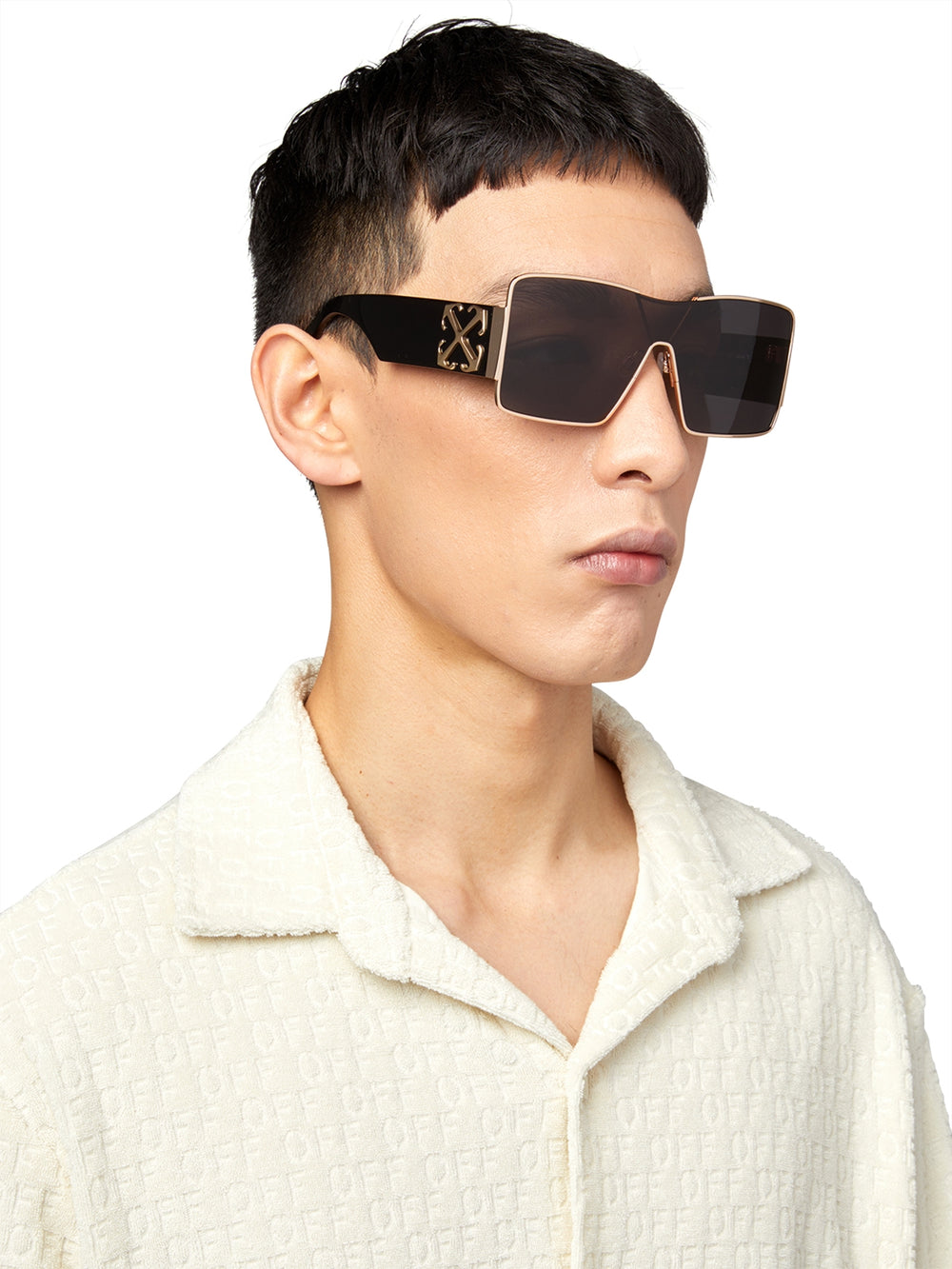 Off White Aspen 7607 141