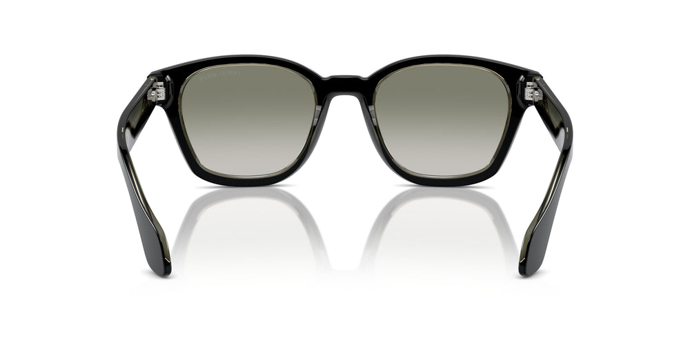 Giorgio Armani AR8207 60873M 50