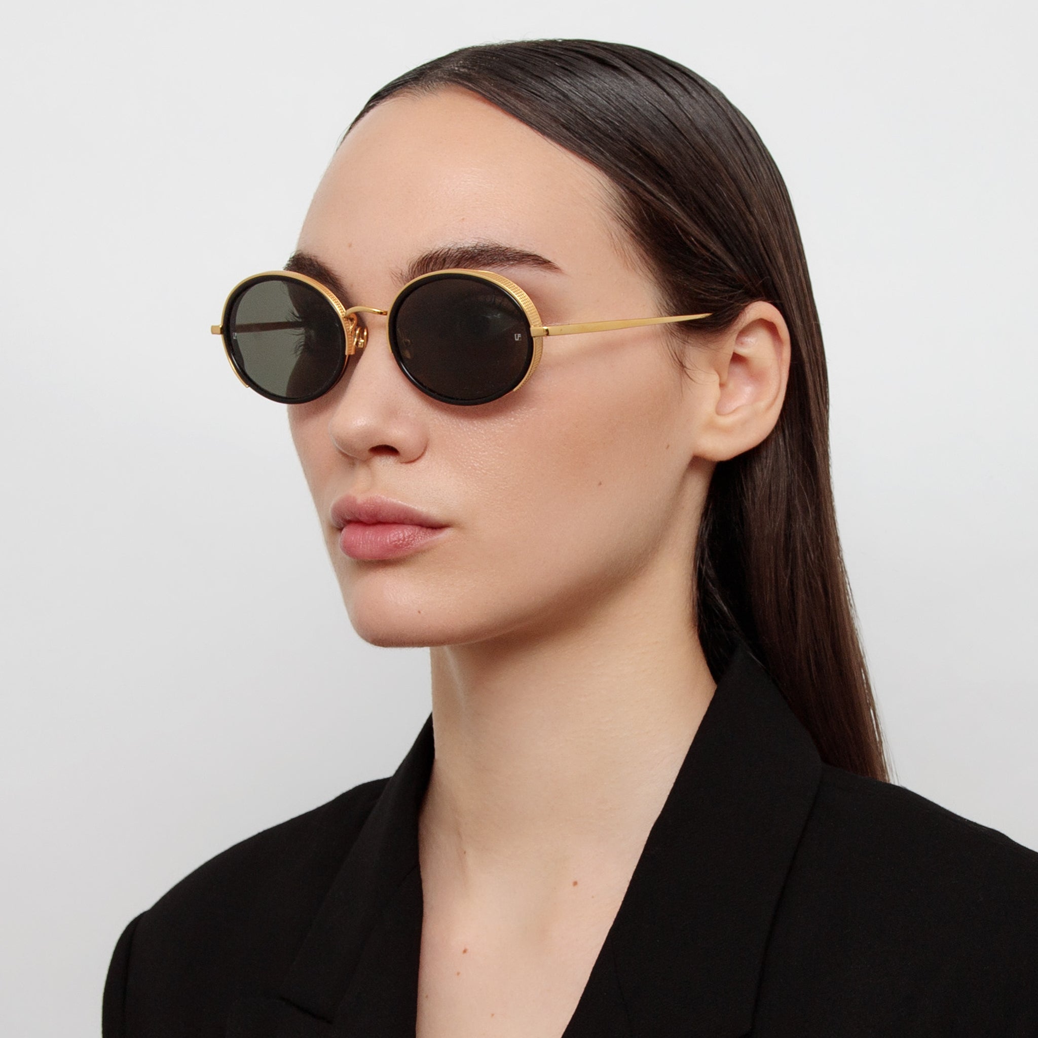 特別価格 Linda Farrow Finn Oval Sunglasses in Yellow Gold C1 | Bassol 小物